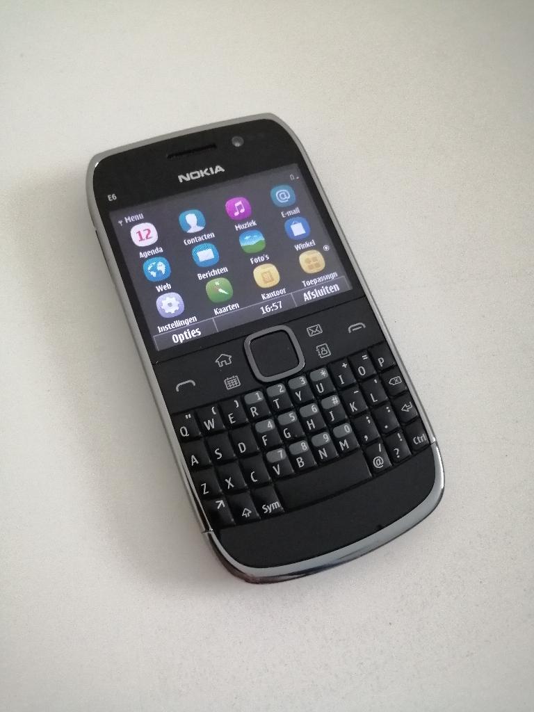 Ligt in Nederland, Verzending Mogelijk: Nokia E6 Smartphone, Telecommunicatie, Mobiele telefoons | Nokia, Gebruikt, Verzenden