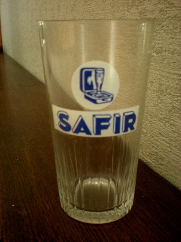 SAFIR  (strié)  13 cm   25 cl, Enlèvement ou Envoi, Comme neuf, Verre ou Verres