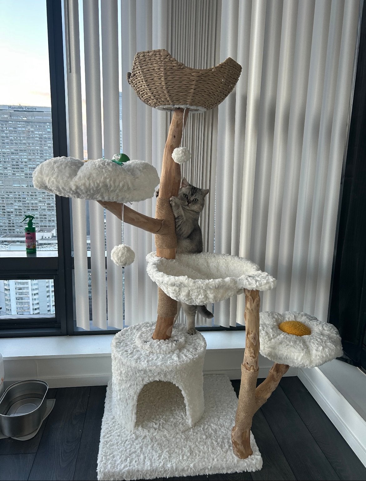 Originele Houten Krabpaal met Wolk Platforms – 150cm, Dieren en Toebehoren, Ophalen of Verzenden, Zo goed als nieuw, Krabpaal