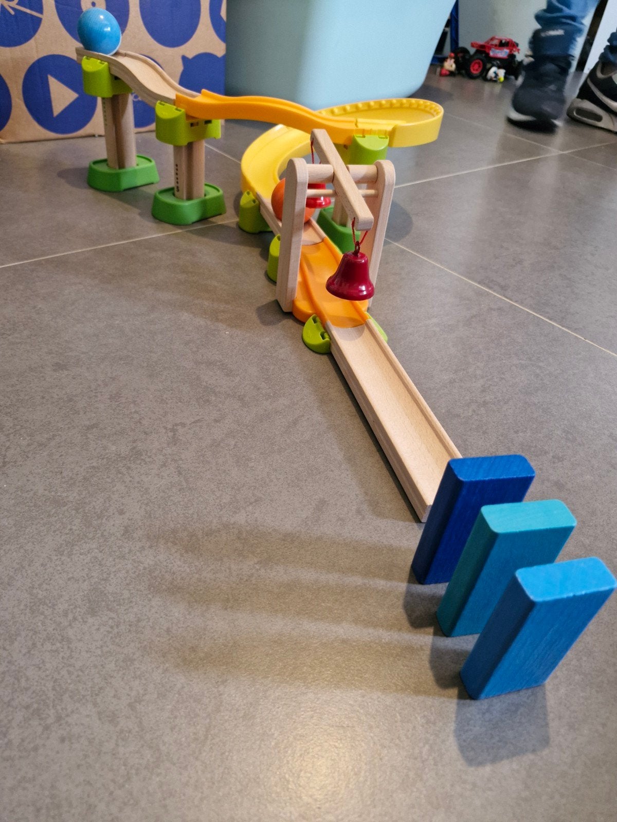 Kullerbü knikkerbaan 1 bocht, Enfants & Bébés, Enlèvement ou Envoi, Comme neuf, Autres marques, À monter soi-même