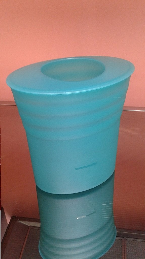 Seau à glace Tupperware, Enlèvement, Seau