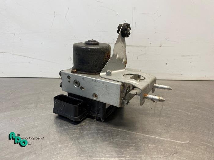 ABS Pomp van een BMW 3-Serie (3-Serie 98-), Gebruikt, -, -, Ophalen of Verzenden