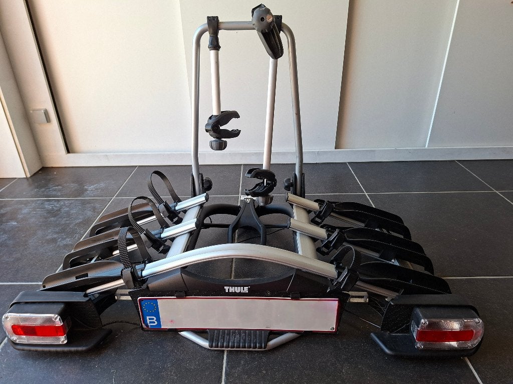 Fietsendrager Thule, Auto diversen, Fietsendragers, Ophalen, 3 fietsen of meer, Zo goed als nieuw, Trekhaakdrager
