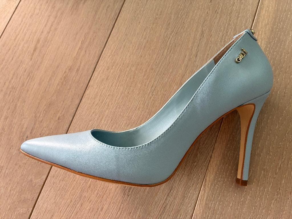 Gaudi pumps - lichtblauw - maat 40 NIEUW, Kleding | Dames, Pumps, Blauw, Nieuw, Ophalen of Verzenden