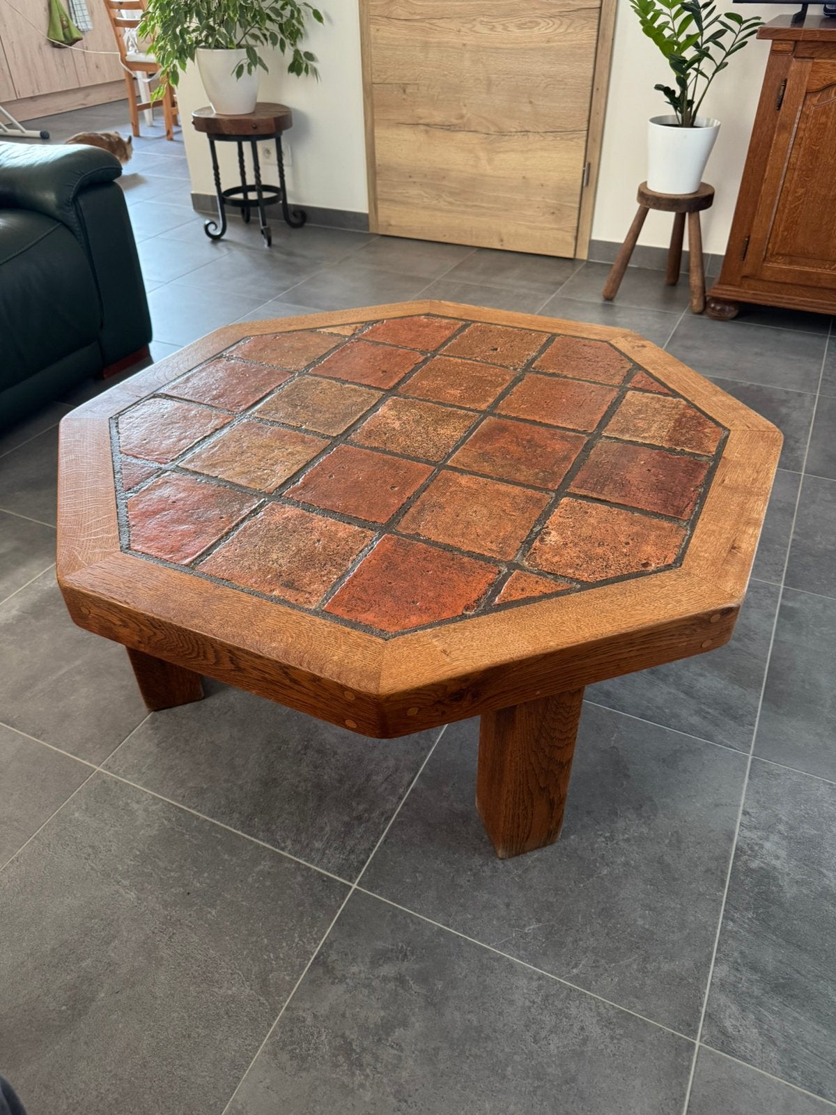 Table basse de salon hexagonale en chêne, Maison & Meubles, Enlèvement, Comme neuf, Chêne