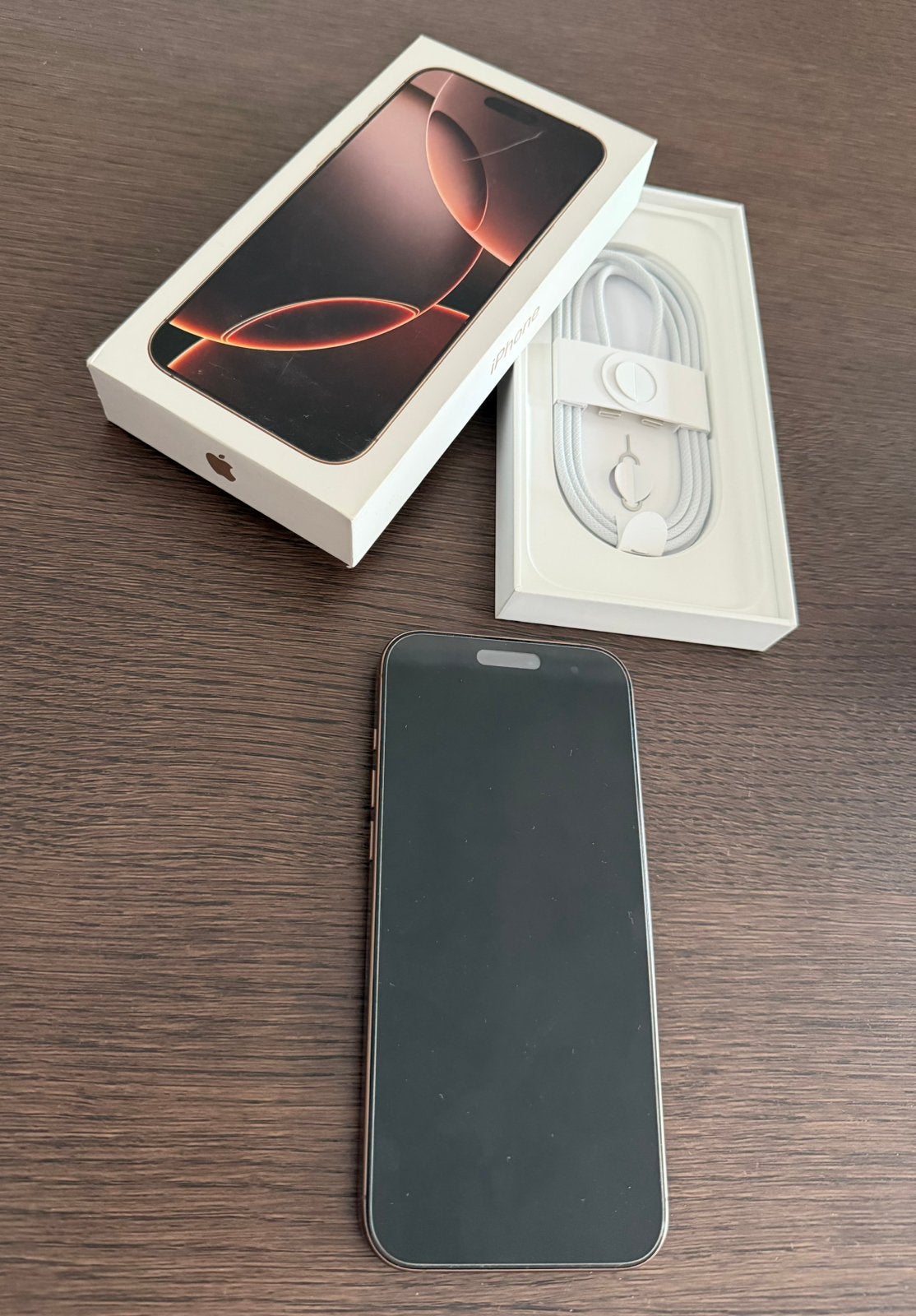 Iphone 16 Pro Max, Telecommunicatie, Mobiele telefoons | Apple iPhone, IPhone 16 Pro Max, Zo goed als nieuw, 93 %, Goud