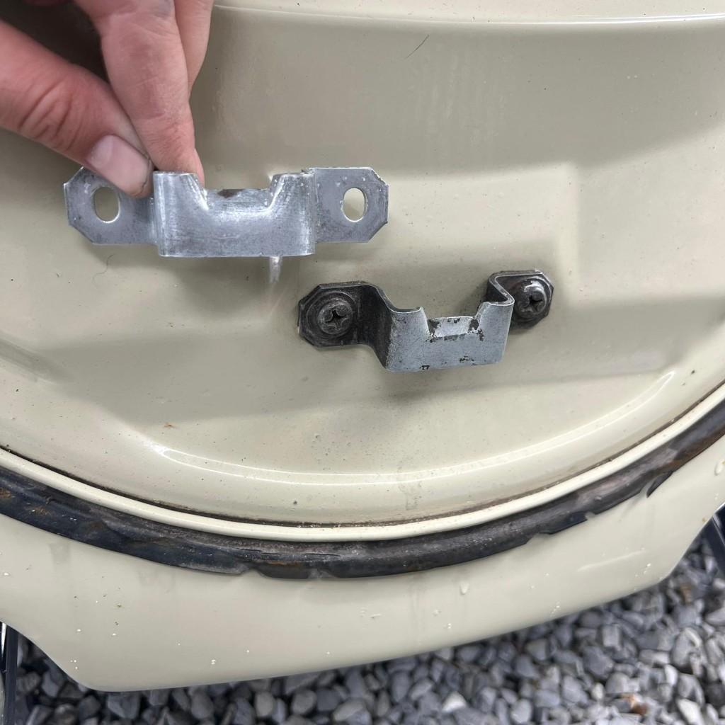 Plaque de recouvrement pour VW Beetle 1965 - 1966 111827513, Enlèvement ou Envoi, Utilisé