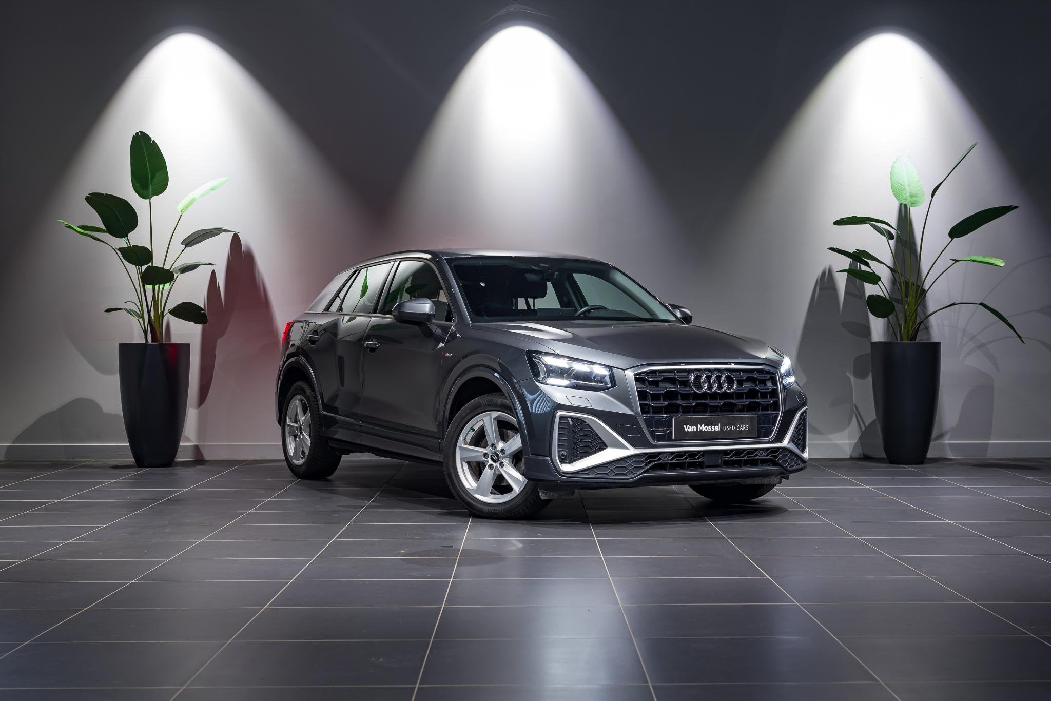 Audi Q2 1.0 30 TFSI S Line, Autos, Cruise Control, Entreprise, Noir, 5 places