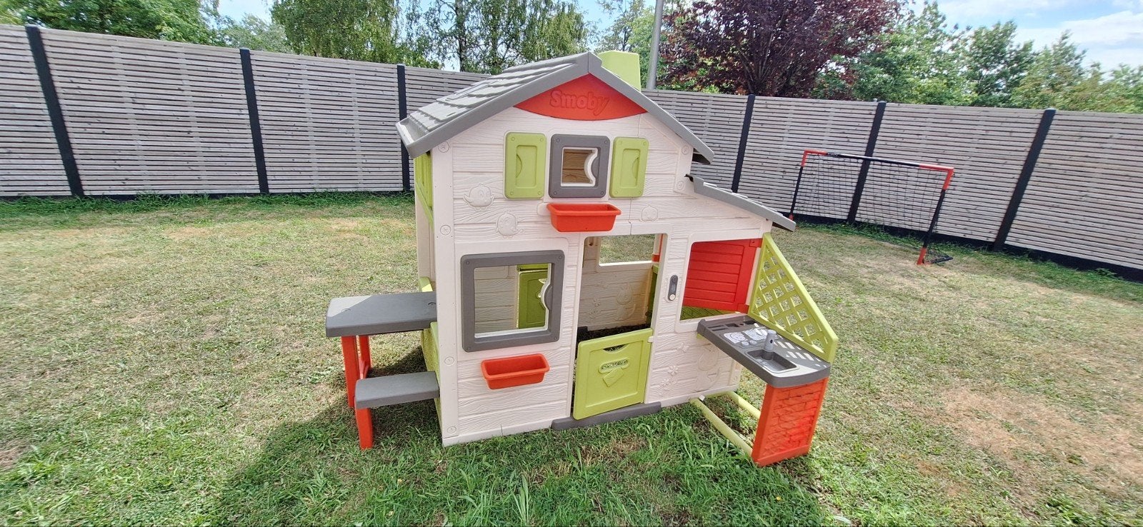 Smoby Playhouse avec cuisine et table de pique-nique, Enlèvement, Comme neuf, Synthétique