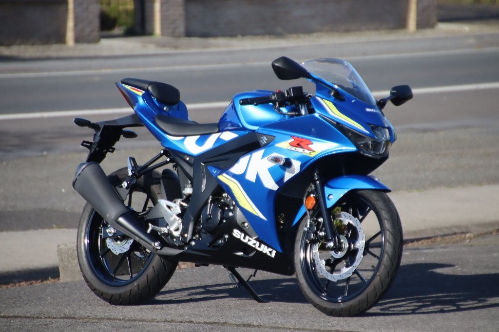 Suzuki GSX-R 125   1000km, Motoren, Occasion, 125 cc, 11 kW of minder, ABS
