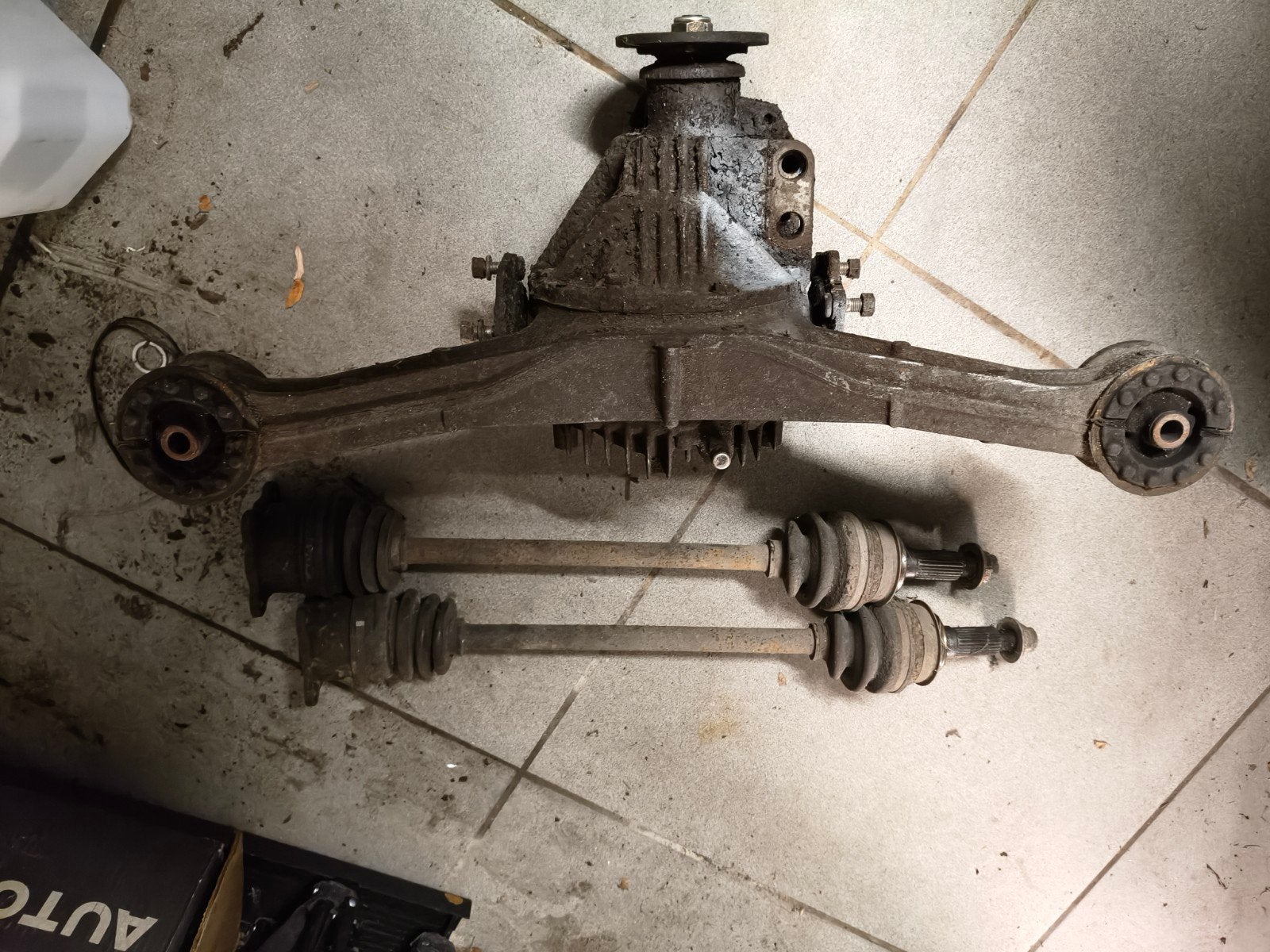 Mazda 1.6 NA differentieel en assen, Ophalen, Mazda