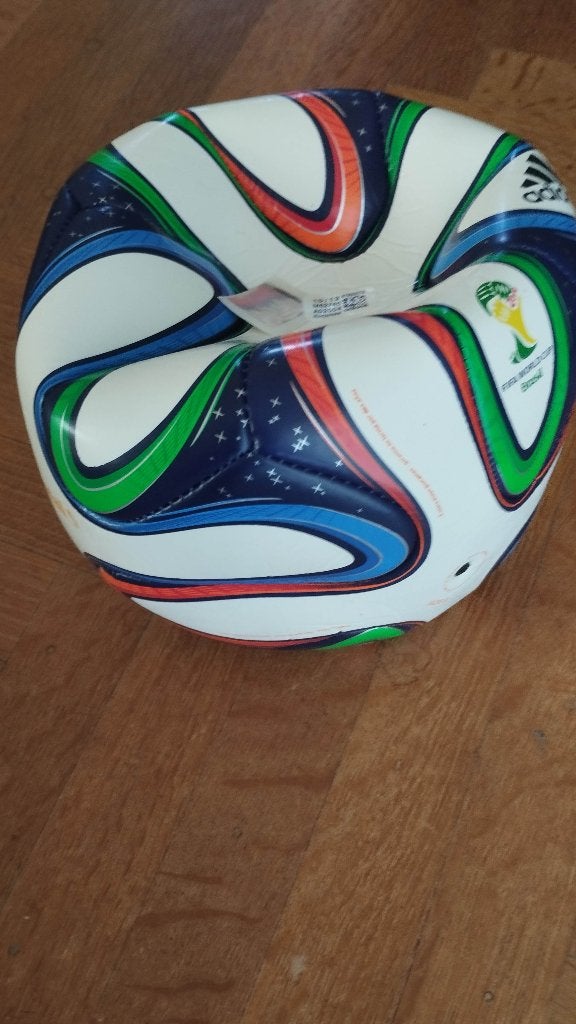 Adidas Brazuca 2014 WK Voetbal - NIEUW Continental, Ophalen of Verzenden, Nieuw, Overige typen