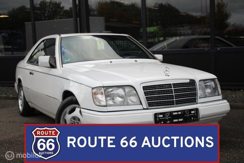 Mercedes-Benz 220 CE | 1993 | Route 66 Auctions, Autos, Achat, Entreprise, Boîte manuelle, Autre carrosserie