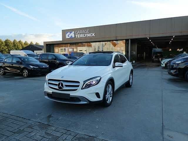 Mercedes-Benz GLA 200D 4MATIC 2.2D 136pk Automaat Business, Auto's, Automaat, Bedrijf, Verwarmde buitenspiegels, SUV of Terreinwagen