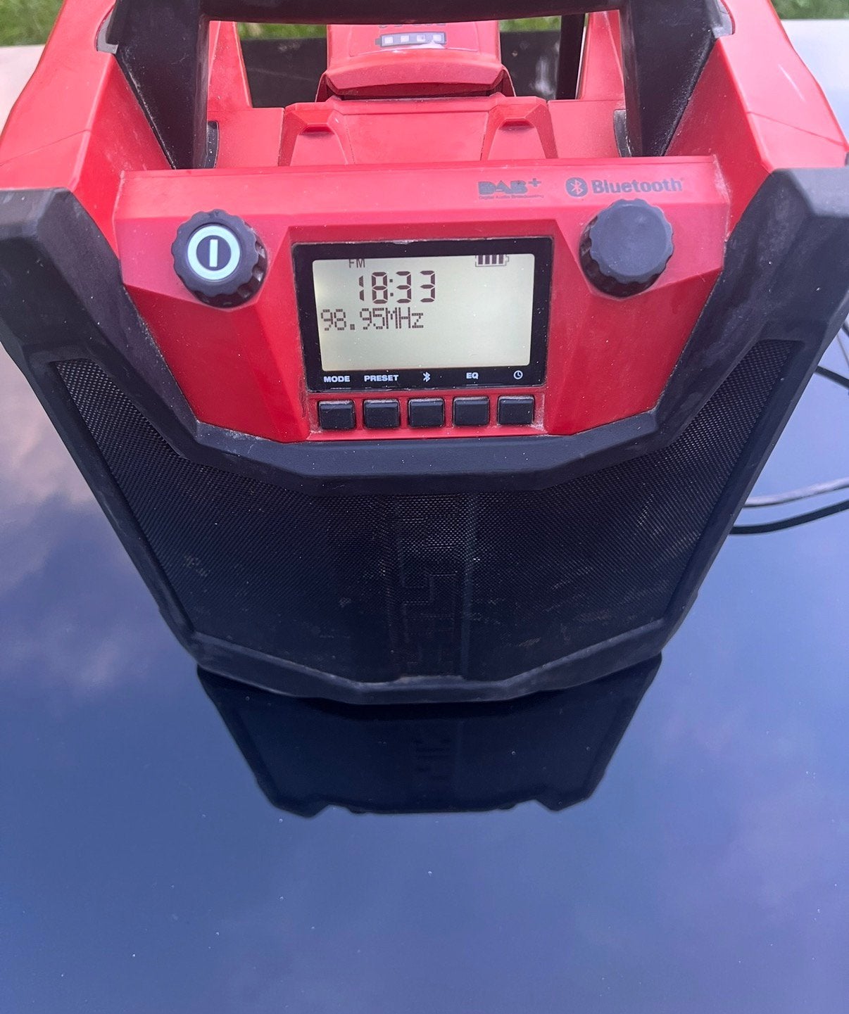 Hilti radio incl. Accu r6-22, Ophalen, Zo goed als nieuw
