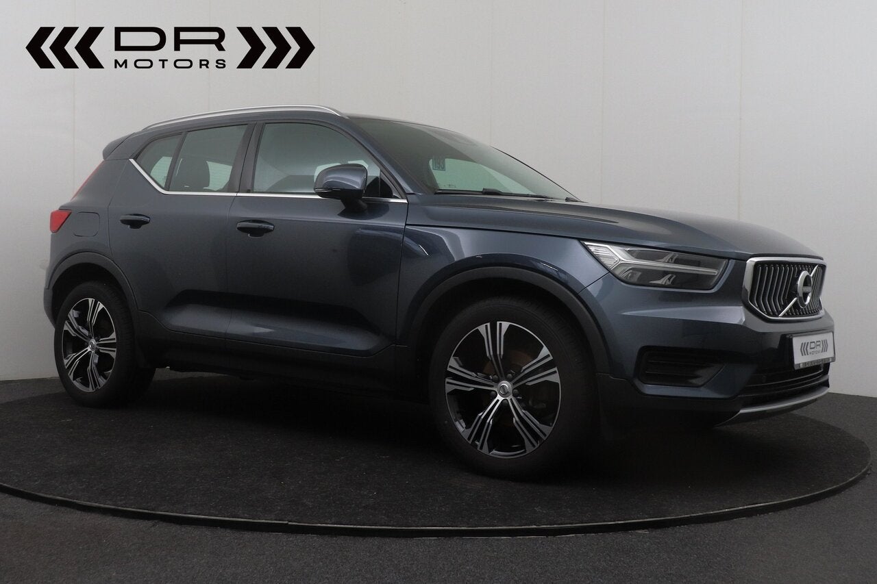 Volvo XC 40 T3 - COMFORT LEDER ZETELS - VERWARMDE ZETELS -, 0 kg, 120 kW, 5 deurs, 0 kg