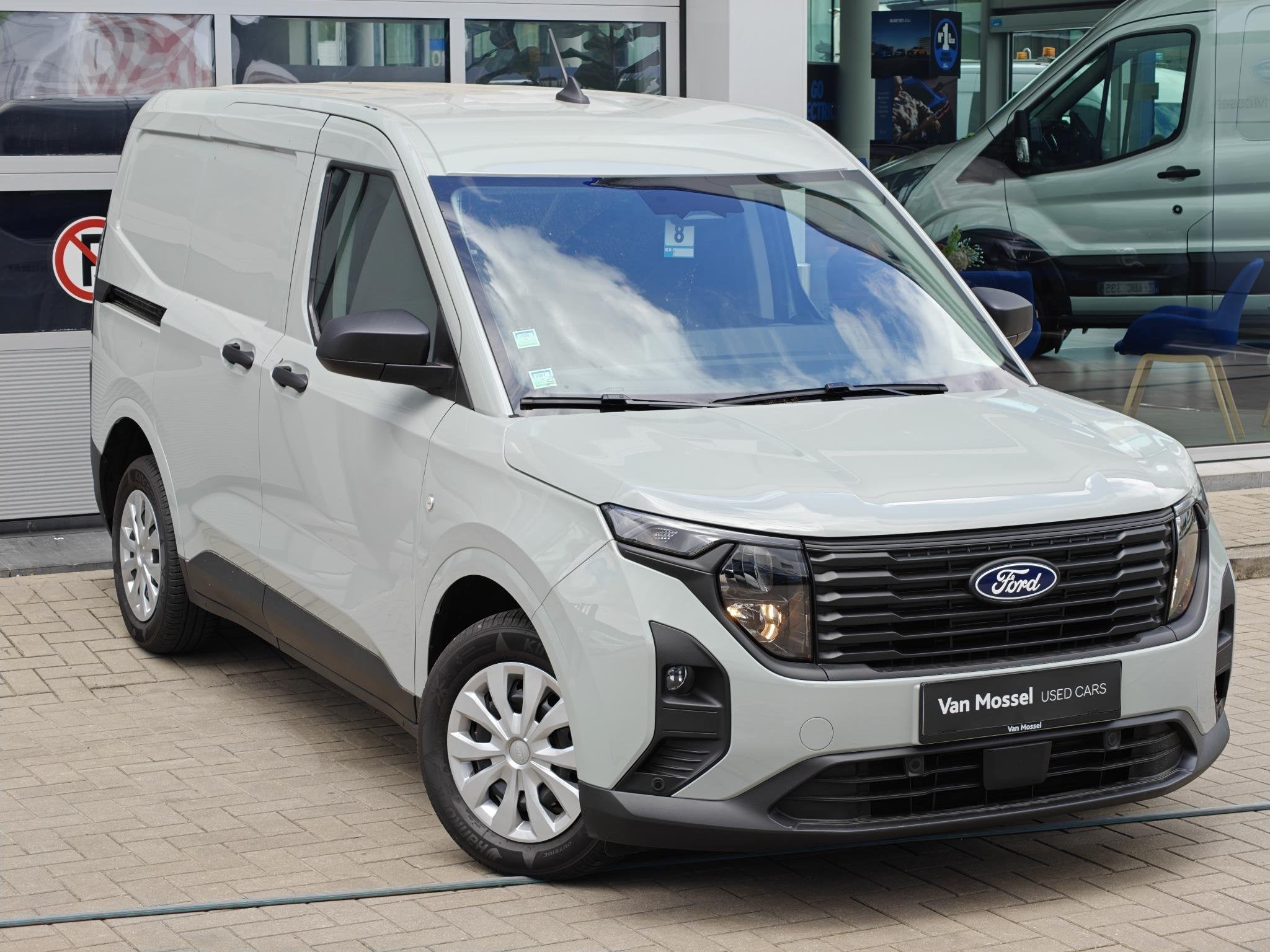Ford Transit Courier 1.0 EcoBoost 73kW, Autos, Argent ou Gris, Achat, Entreprise, 2 places