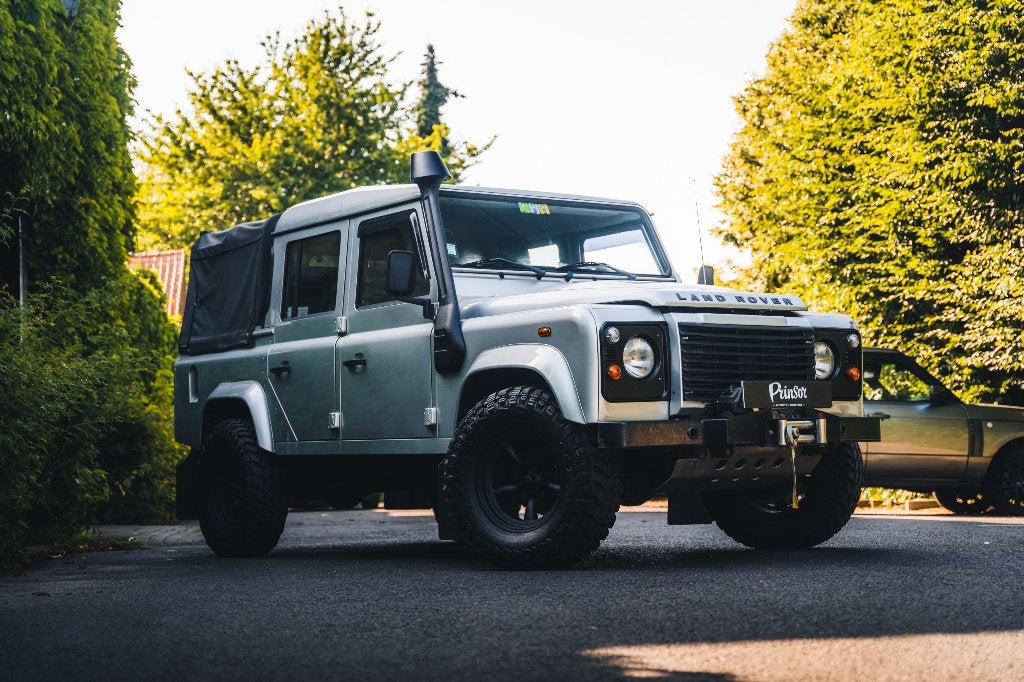 Cabine d'équipe/processeur du Land Rover Defender 110, Autos, Argent ou Gris, Entreprise, Boîte manuelle, Noir