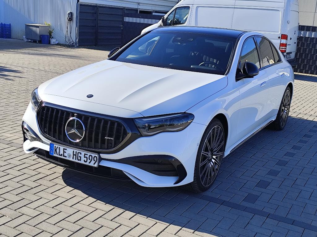Mercedes E klasse 220d AMG Panorama extra vol, Auto's, Mercedes-Benz, Automaat, 4 deurs, 4 cilinders, Wit