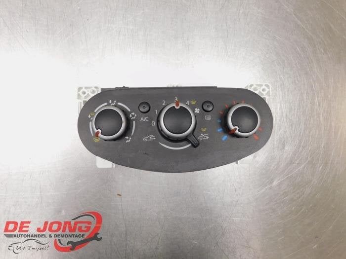 Panneau de commandes chauffage d'un Renault Twingo, Autos : Pièces & Accessoires, Renault, -, 3 mois de garantie, Utilisé