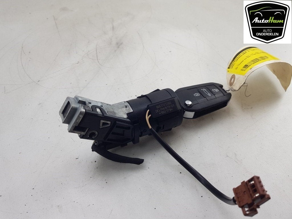 NEIMAN / COMMUTATEUR D ALLUMAGE + CLEF Opel Crossland (X), Opel, Opel Automobile GmbH, Utilisé, Kontakt-opel@opel.com