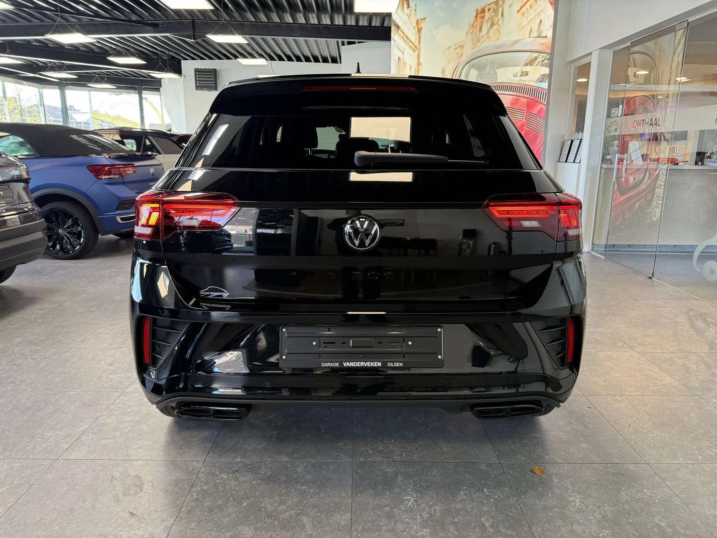 Volkswagen T-Roc T-Roc 1.5 eTSI OPF DSG R-Line * pano-dak *, Auto's, Automaat, 4 cilinders, Zwart, 5 zetels