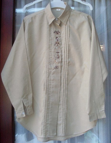 Damesblouse / hemd met borduursel maat S, Vêtements | Femmes, Blouses & Tuniques, Enlèvement ou Envoi, Porté, Taille 36 (S), Beige