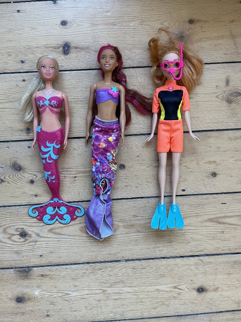 Lot de Barbie Aquatique, Enfants & Bébés, Jouets | Poupées, Enlèvement, Utilisé, Barbie