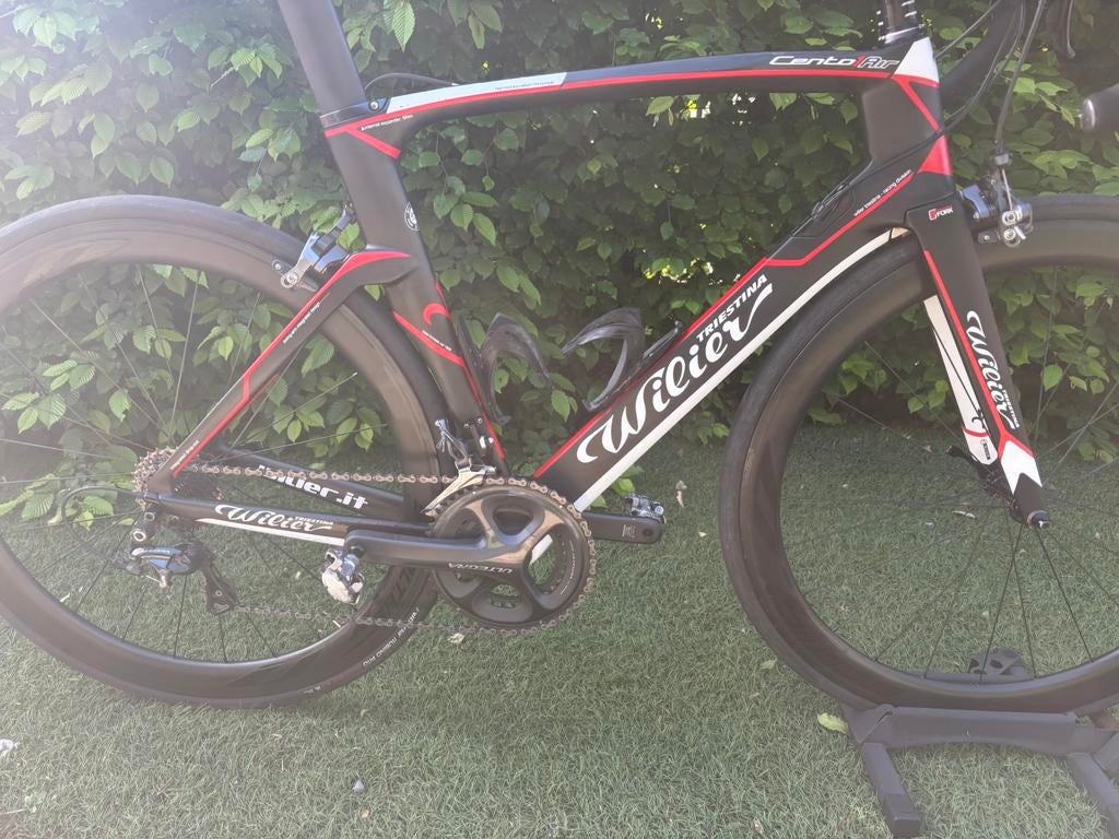 Wilier Cento one full carbon frmt 58 vanaf 1 m 85, Fietsen en Brommers, Fietsen | Racefietsen, Ophalen, Zo goed als nieuw, Carbon