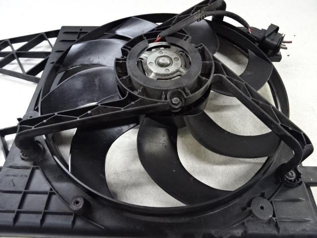 VENTILATEUR RADIATEUR MOTEUR Volkswagen Polo IV (9N1 / 2/3), Utilisé, Volkswagen