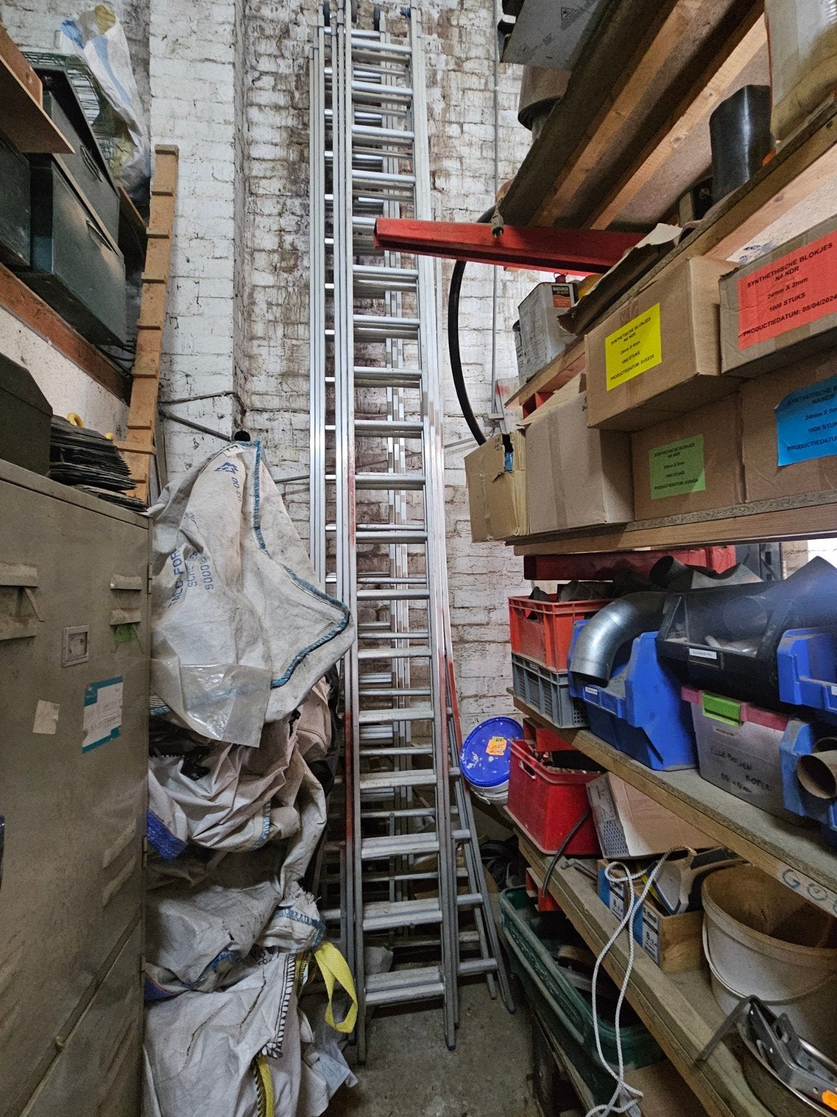 ladder, Enlèvement, Utilisé, Autres types, 5 mètres de hauteur ou plus