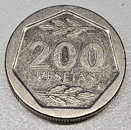 Spanje : 200 Pesetas 1986 KM#829 Ref 16870, Postzegels en Munten, Ophalen of Verzenden, Overige landen, Losse munt
