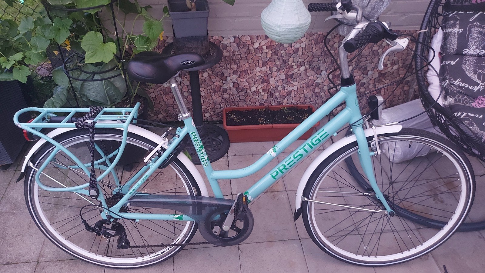 Vélo pour fille ou vélo pour femme en très bon état avec cad, Enlèvement, Vitesses