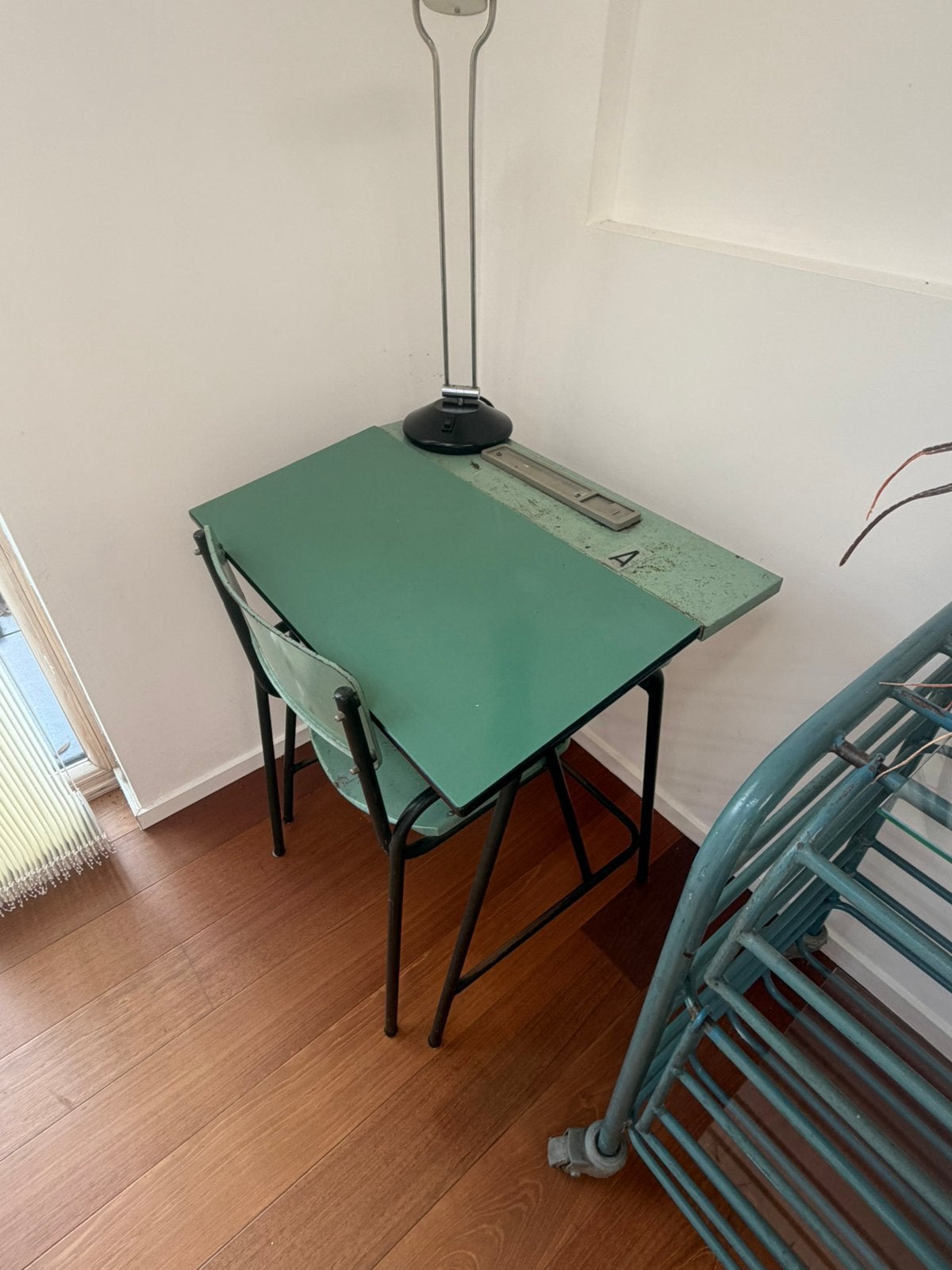 Ancien bureau d’enfant vintage, Maison & Meubles, Vintage, Enlèvement, Comme neuf, Bois
