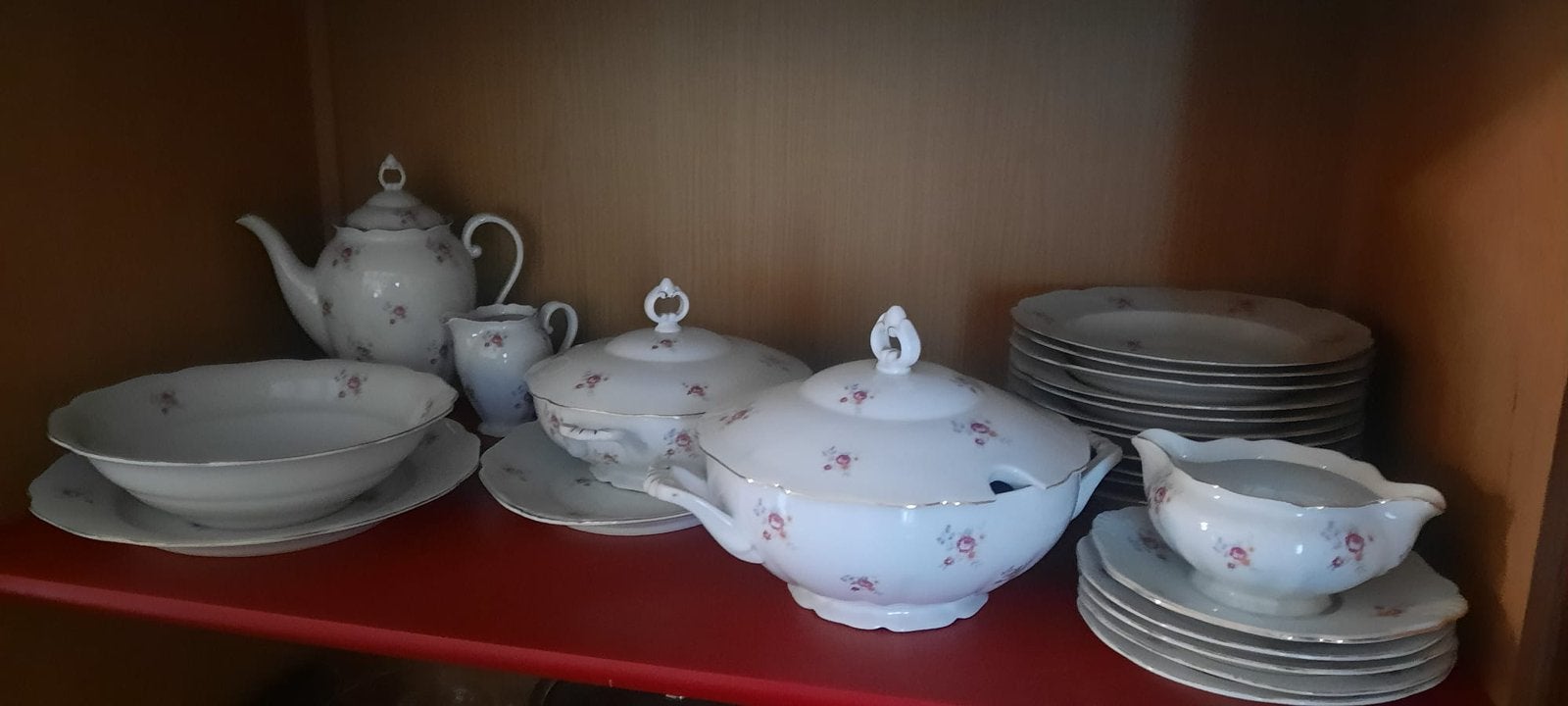 Mooi porseleinen servies, Huis en Inrichting, Ophalen