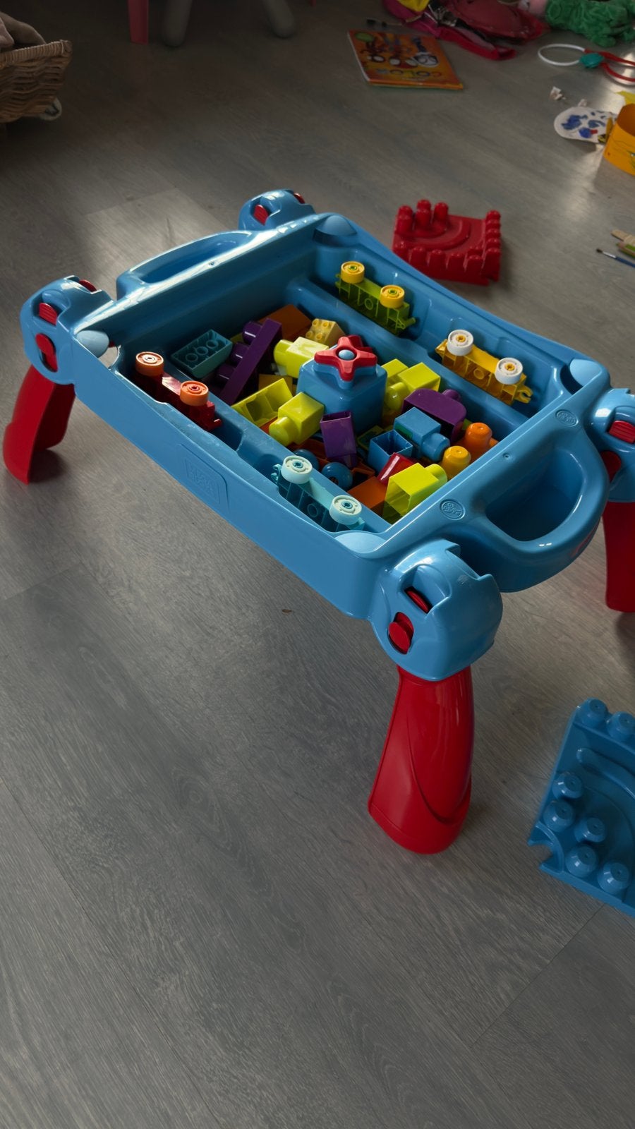 Inklapbare speeltafel met blokken, Ophalen, Zo goed als nieuw