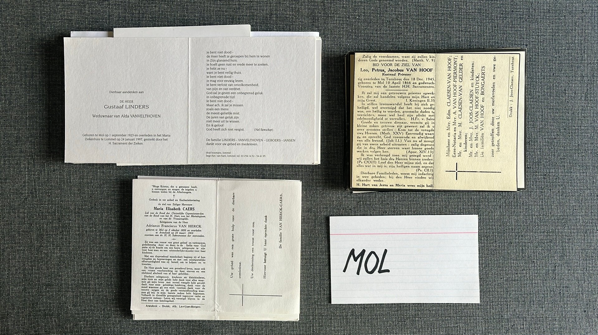 Mol (100), Balen (81), Dessel (53) bidprentjes (zie lijstje), Ophalen of Verzenden