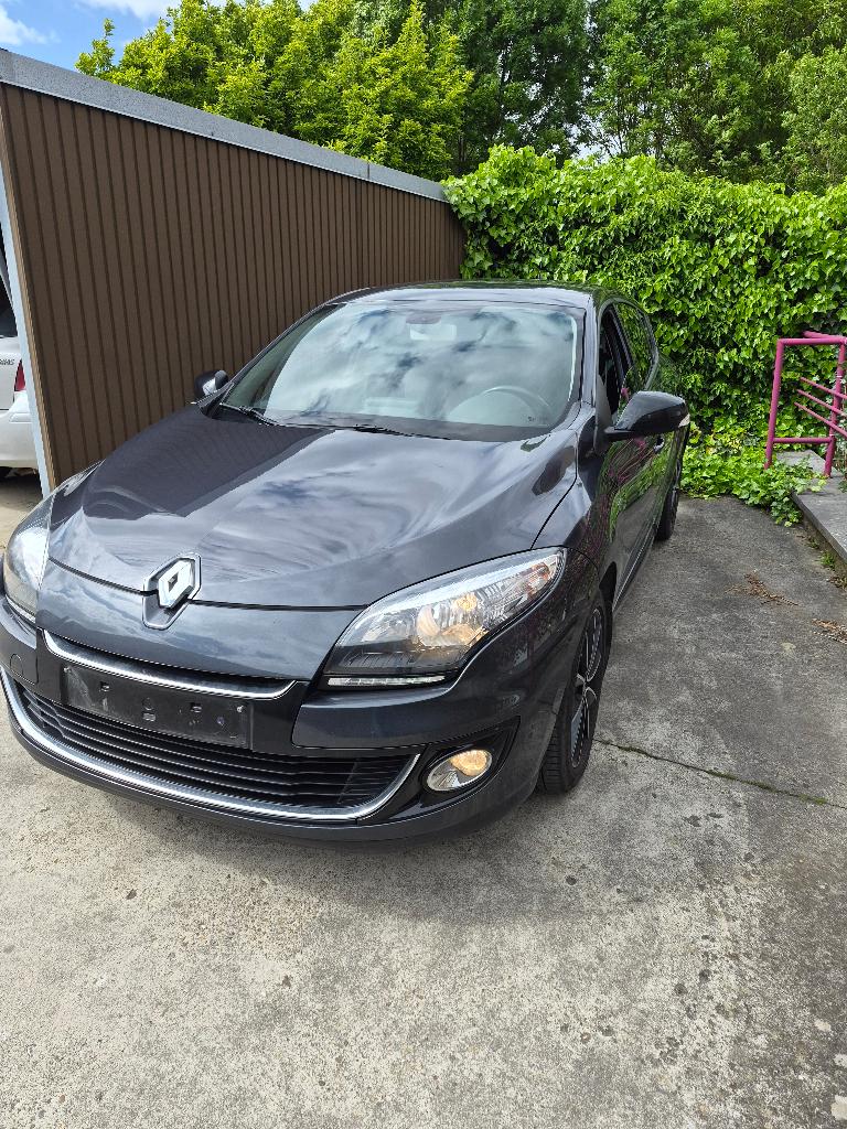 Renault megane 3 1.5 dci, Autos, Renault, Euro 5, Achat, Boîte manuelle, Noir