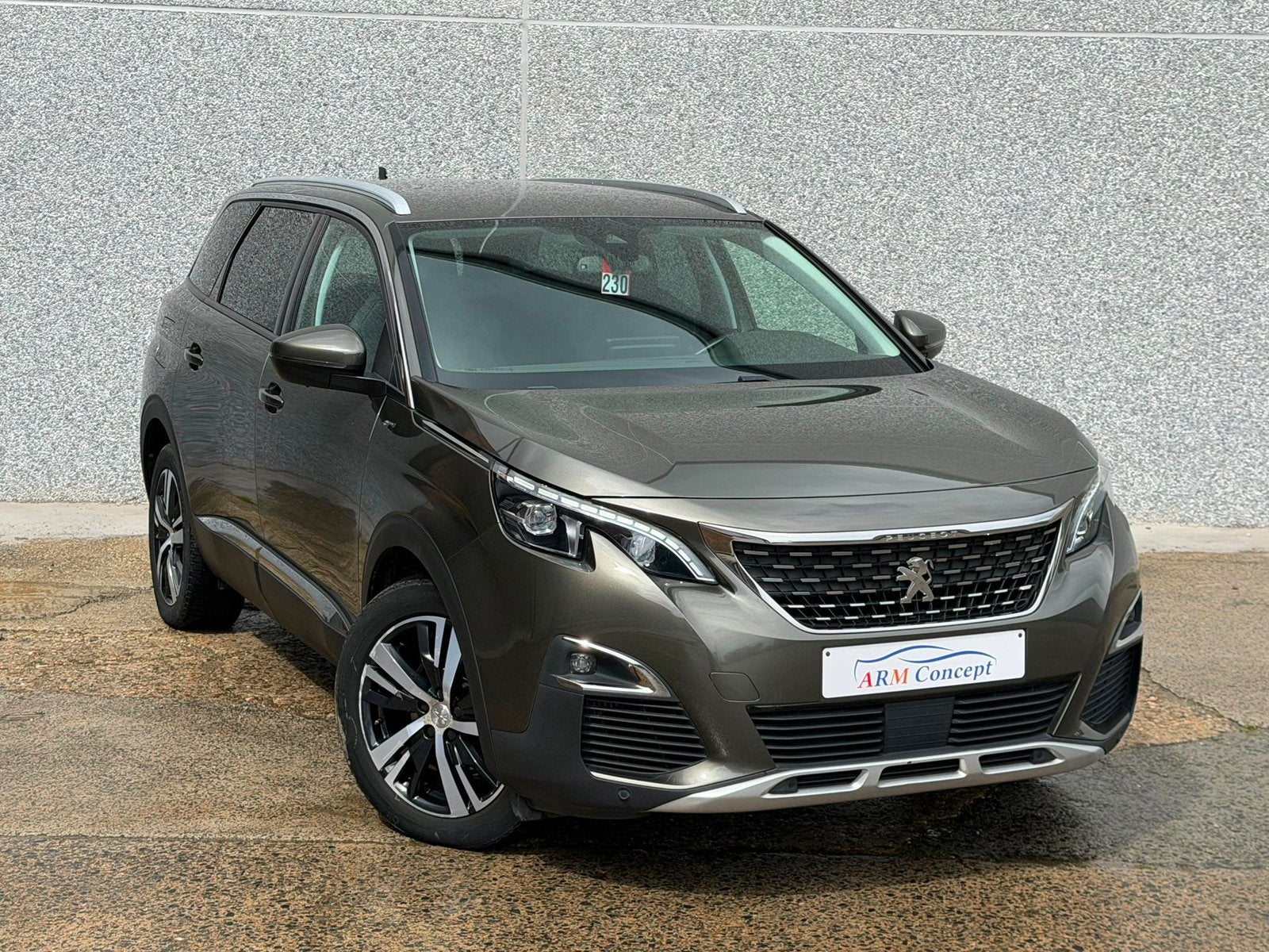 Peugeot 5008 1.6 HDI diesel 7 places 2018 GARANTIE 12 Mois, Achat, Euro 6, Entreprise, Noir