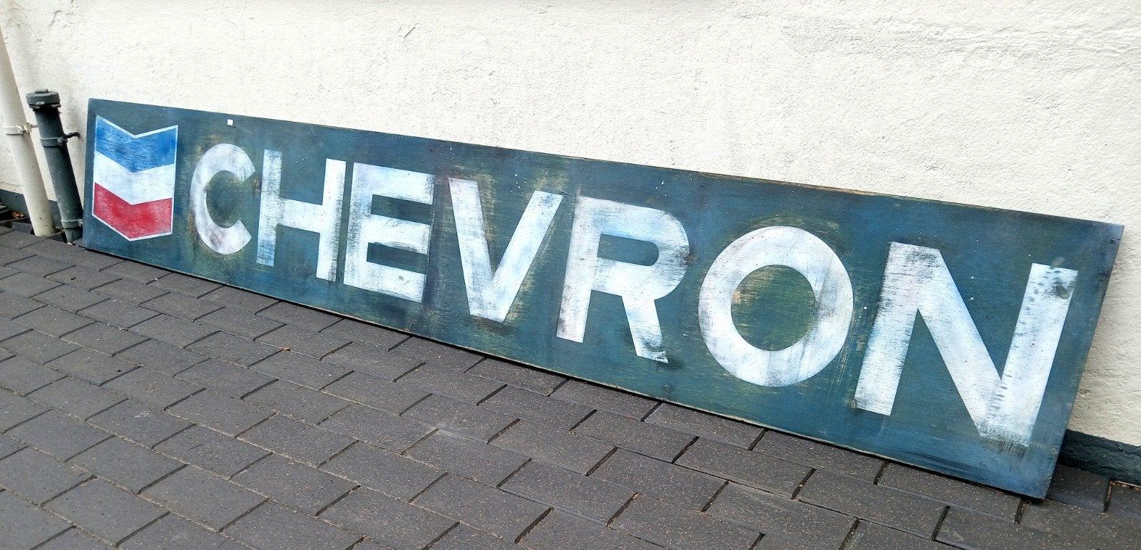 Panneau publicitaire à chevrons de 244 cm de long, Enlèvement, Utilisé, Panneau publicitaire