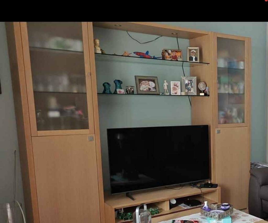 Vitrine TV Vander Elst, Enlèvement
