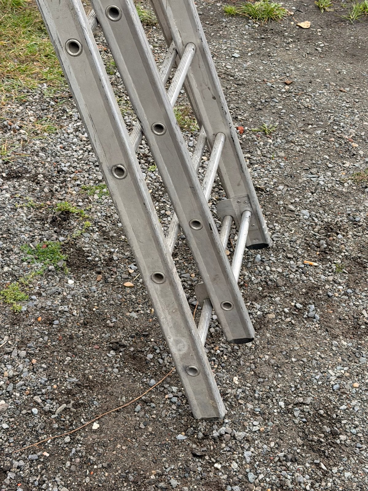 Hoge schuifladder, Doe-het-zelf en Bouw, Ophalen, Zo goed als nieuw, Ladder