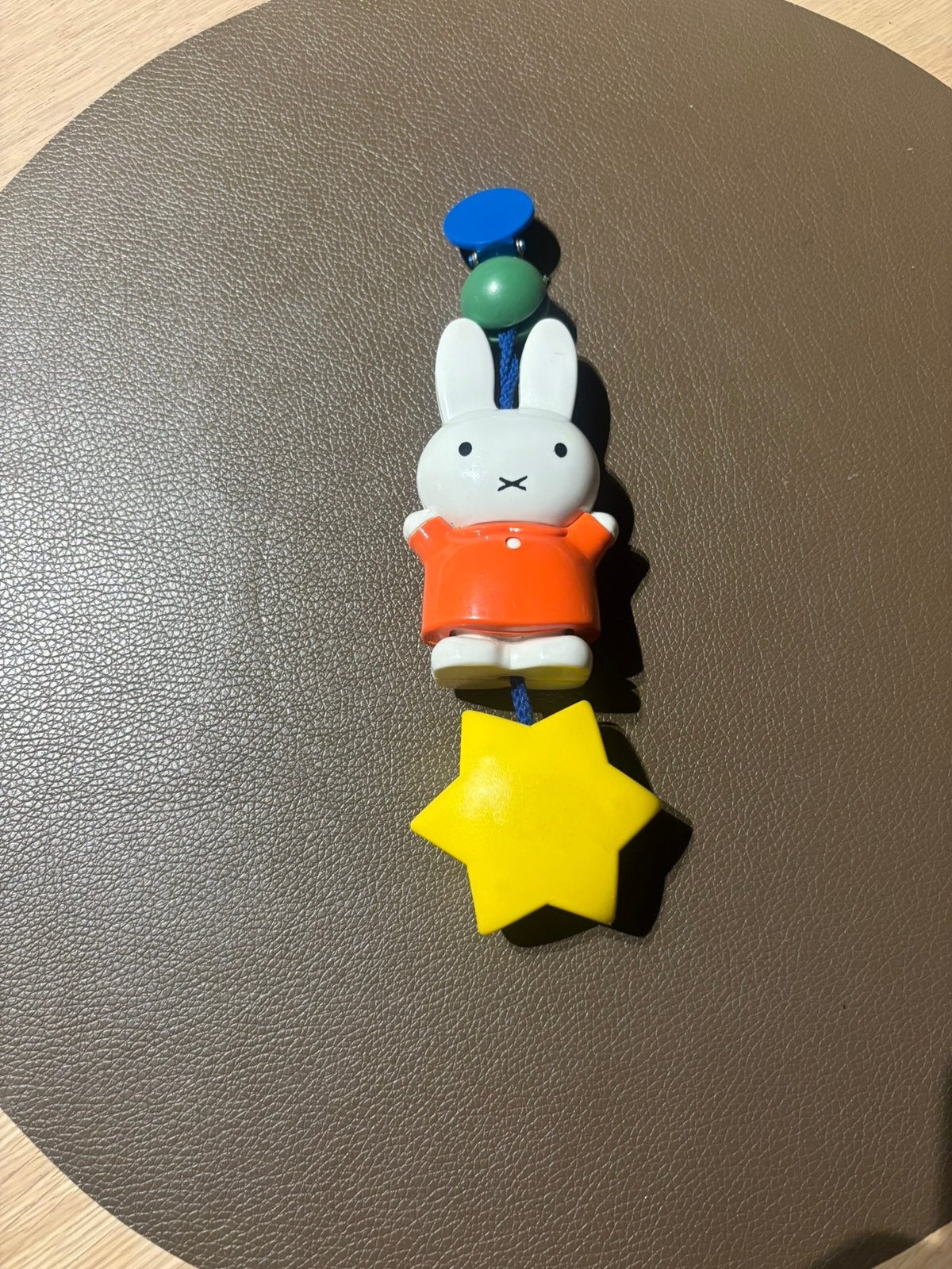 Pendentif/hochet vintage Miffy Maxi-Cosi avec clip (1995), Enfants & Bébés, Enlèvement ou Envoi, Utilisé, Hochet, Sonore
