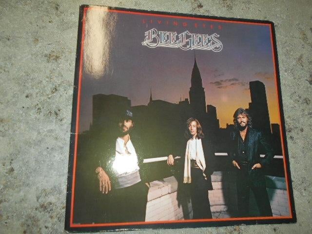 LP Bee Gees - Living eyes, Cd's en Dvd's, Vinyl | Pop, Ophalen of Verzenden, Zo goed als nieuw