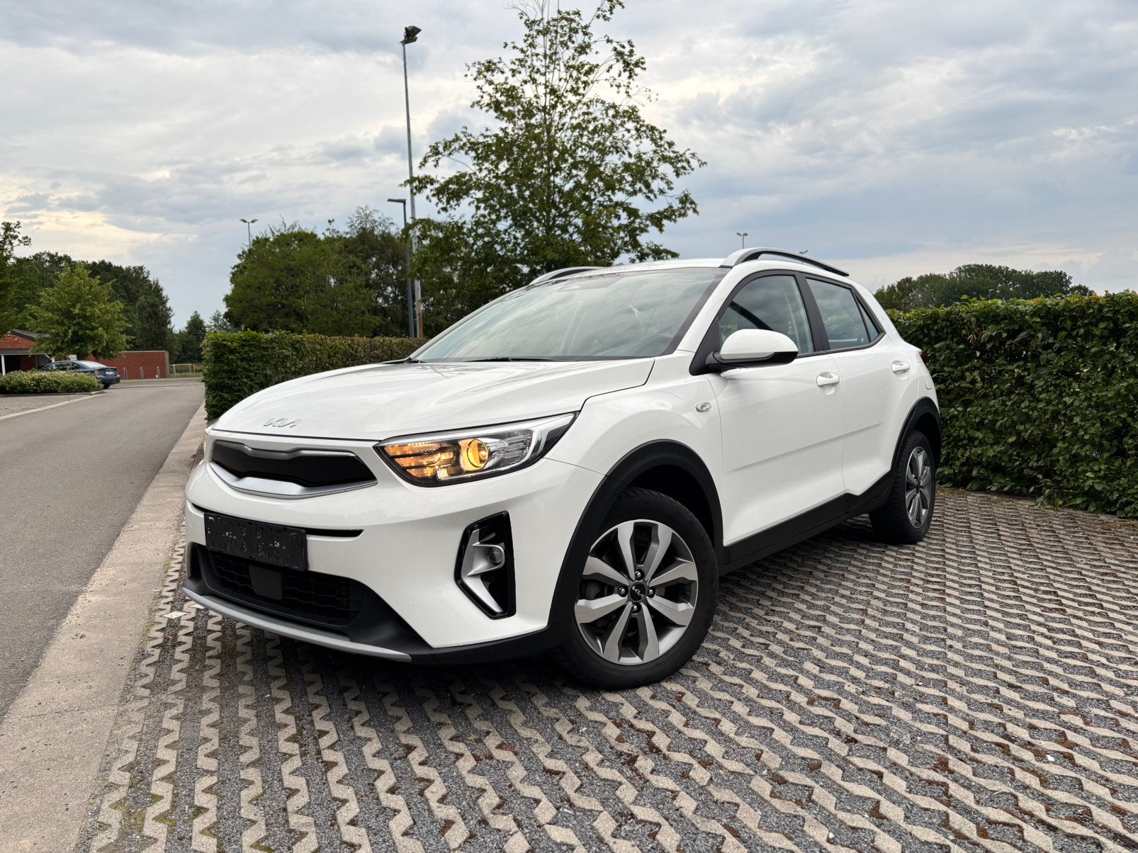 KIA STONIC | BUSINESS LINE MHEV | GARANTIE | CARPLAY | BTW, Autos, Kia, 121 g/km, Achat, 998 cm³, Euro 6