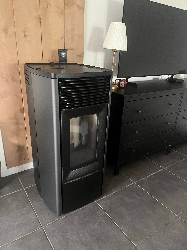 Pelletkachel MCZ AIR MATIC met wifi en bluetooth, Bricolage & Construction, Chauffage & Radiateurs, Comme neuf, Autres types, 80 cm ou plus