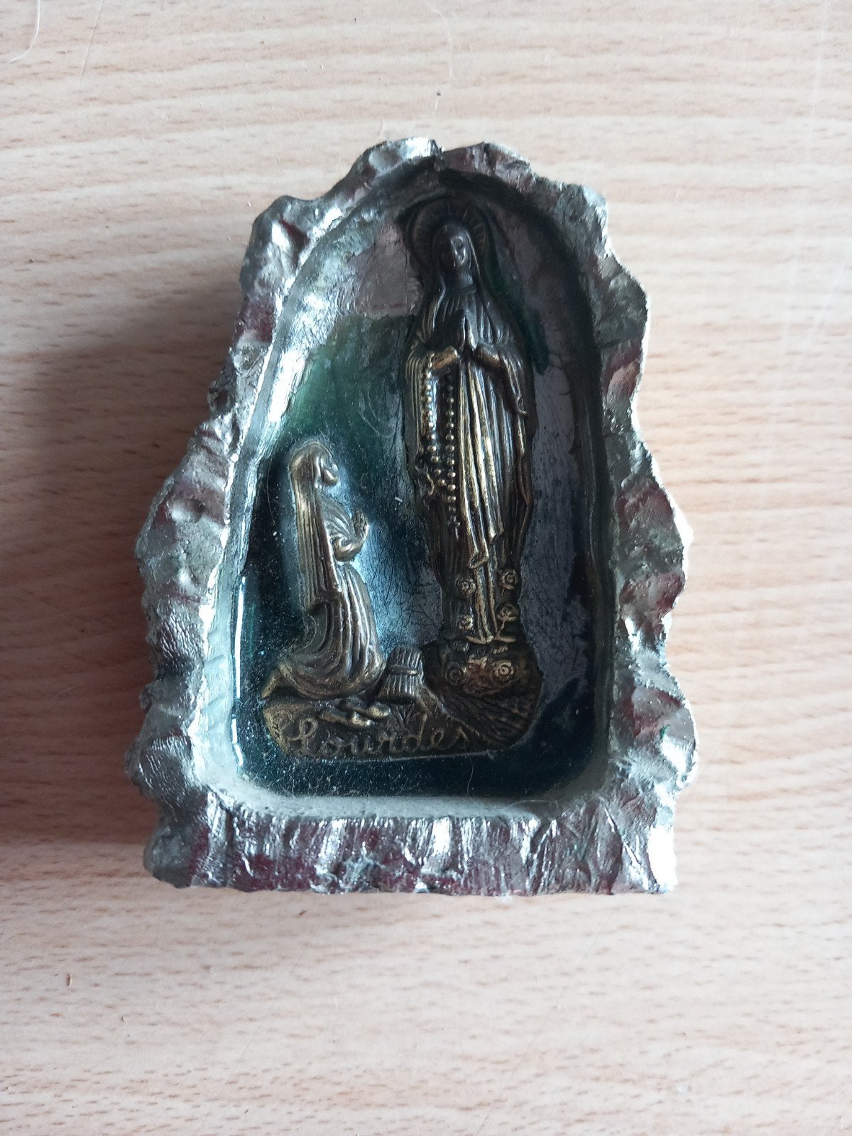 notre dame de lourdes, Enlèvement ou Envoi