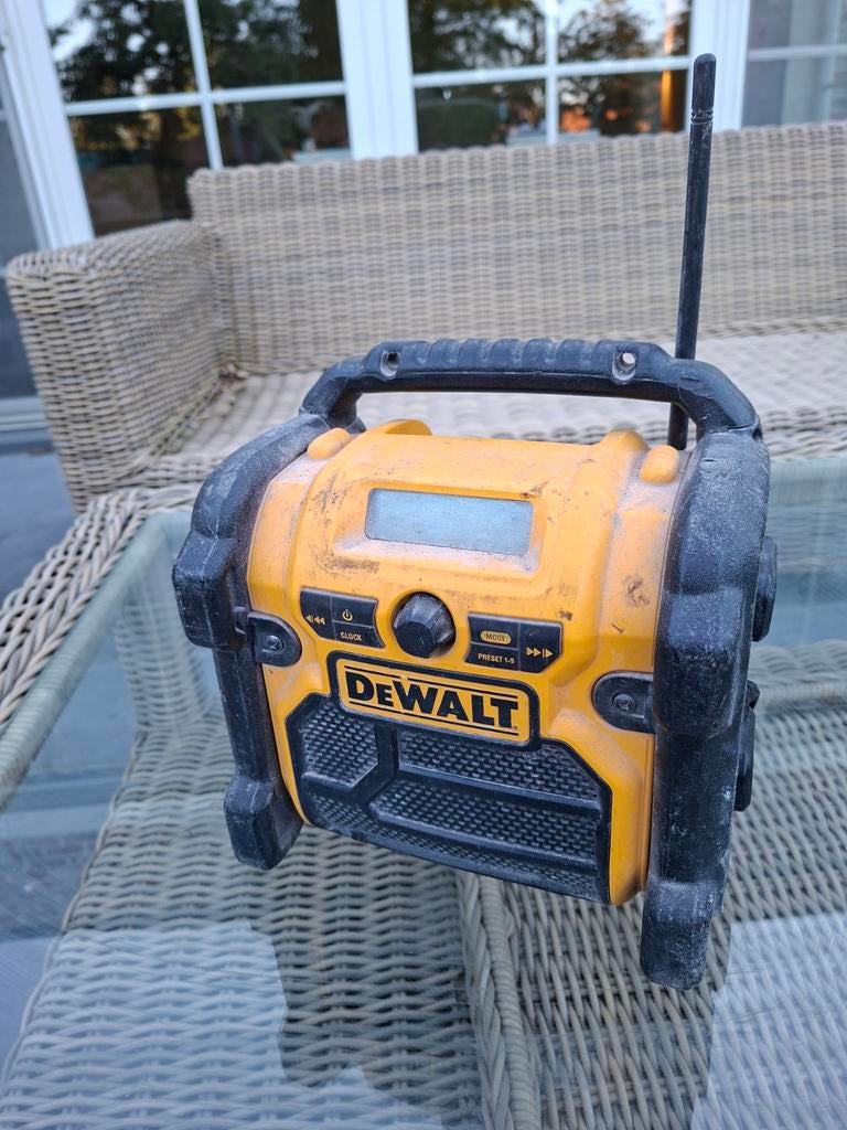 Bouwradio DEWALT, Ophalen, Gebruikt, Bouwradio