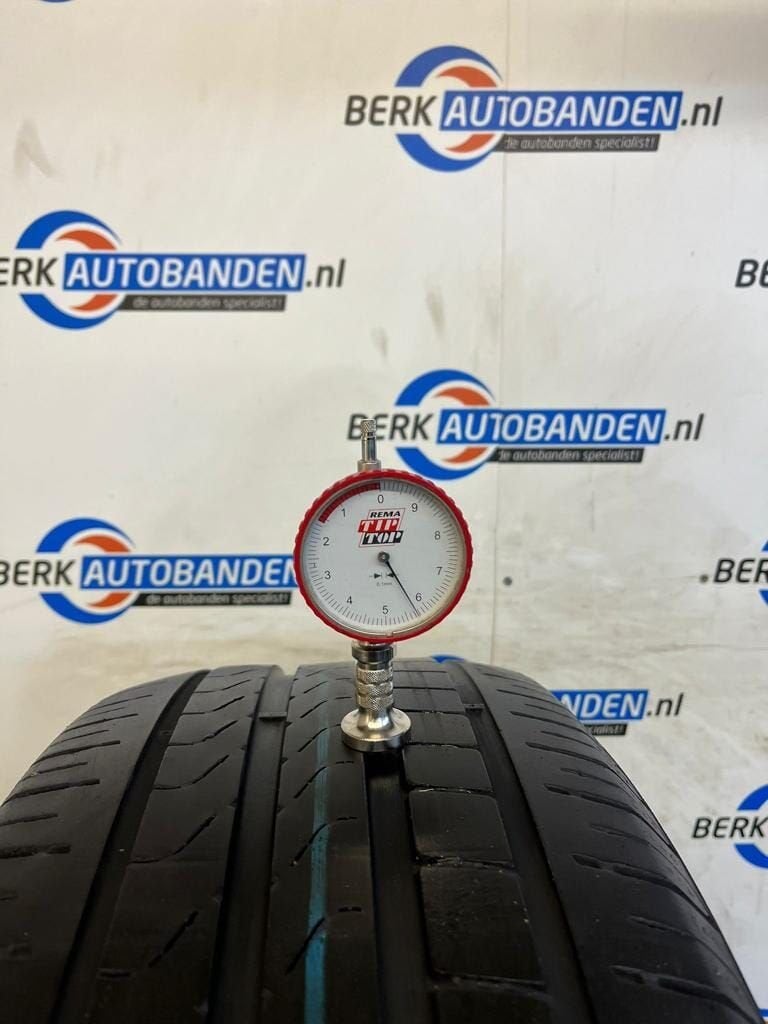 2x Pirelli Scorpion Verde (S-I) 235/50 R19 99V 235/50/19 235, Auto-onderdelen, 19 inch, Gebruikt, -, -