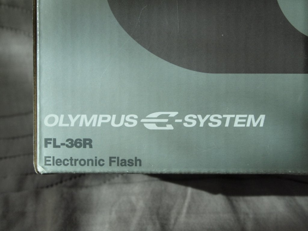 Olympus FL-36R, Audio, Tv en Foto, Foto | Flitsers, Externe flitser, Olympus/Micro Four Thirds, Ophalen of Verzenden, Zo goed als nieuw